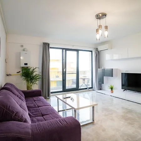 Luxury Mamaia