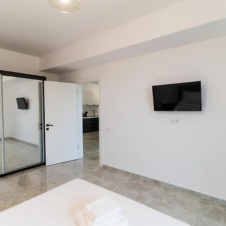Luxury Mamaia